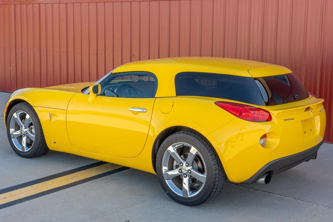 2007 Pontiac Solstice GXP - Image 4 of 31