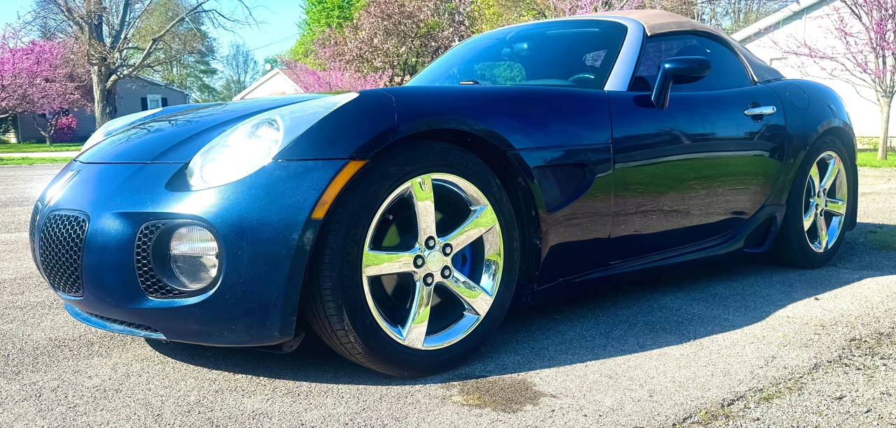 2007 Pontiac Solstice GXP - Image 15 of 31