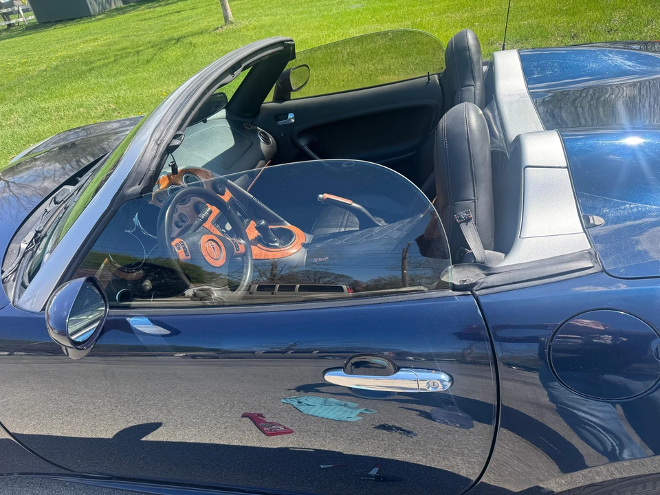 2007 Pontiac Solstice GXP - Image 19 of 31