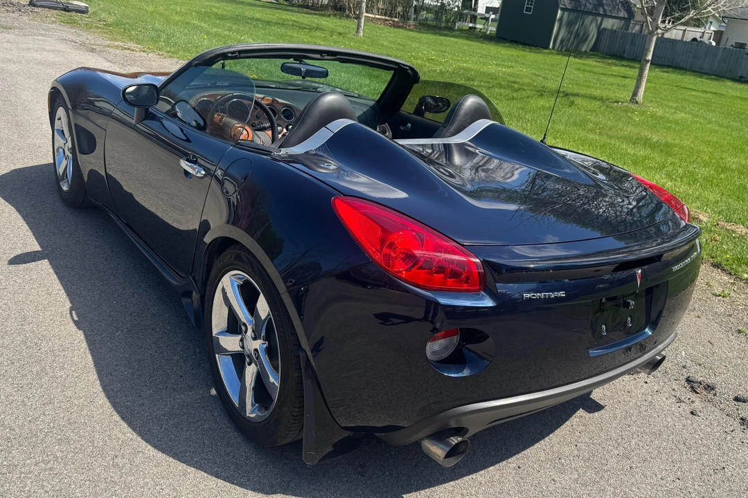2007 Pontiac Solstice GXP - Image 4 of 31