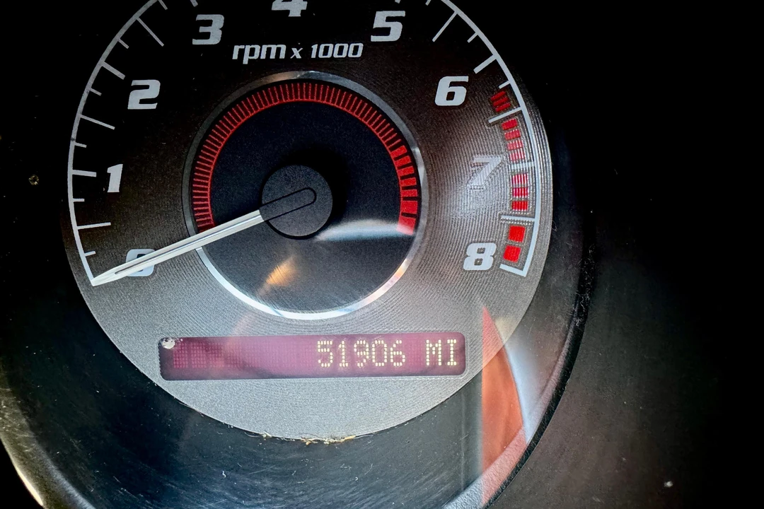 2007 Pontiac Solstice GXP - Image 28 of 31