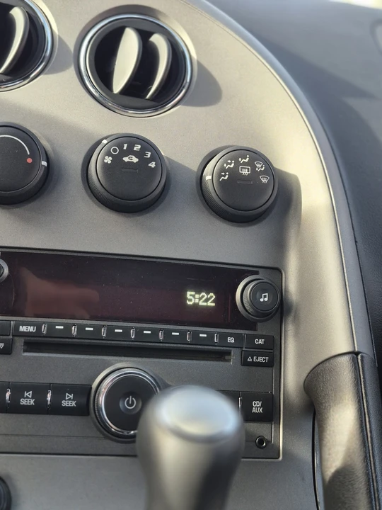2007 Pontiac Solstice GXP - Image 14 of 15