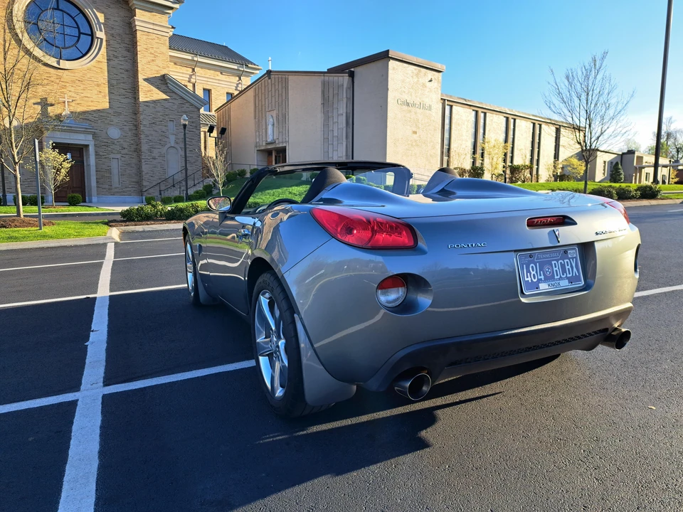 2007 Pontiac Solstice GXP - Image 9 of 13