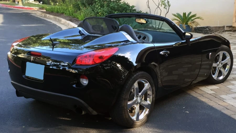 2007 Pontiac Solstice GXP - Image 2 of 6
