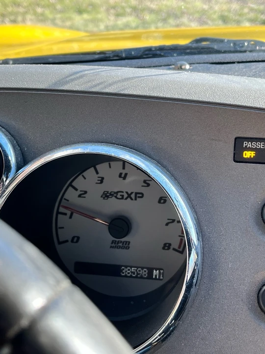 2007 Pontiac Solstice GXP - Image 9 of 11