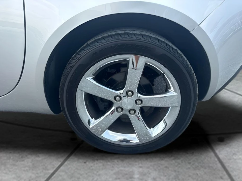 2007 Pontiac Solstice GXP - Image 16 of 18