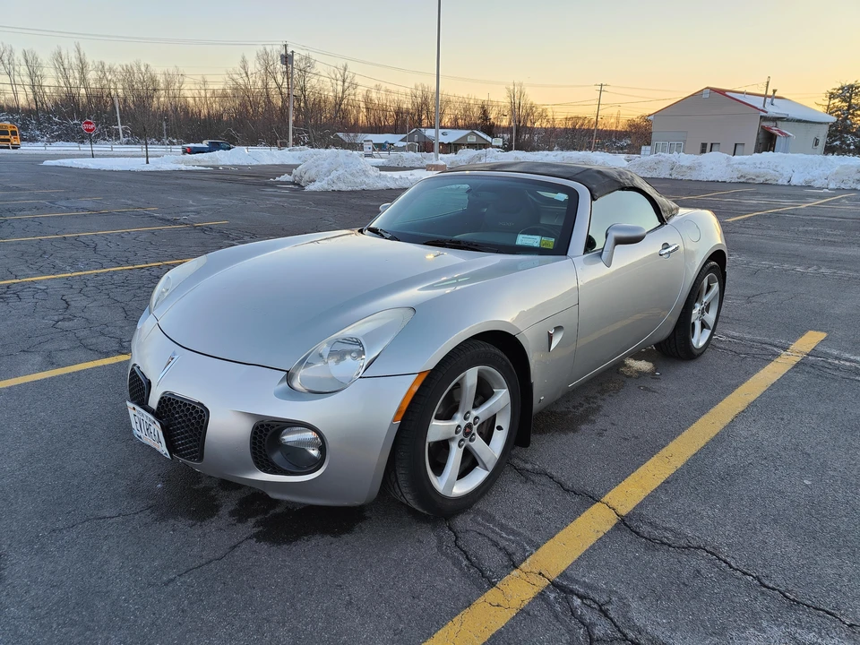 2007 Pontiac Solstice GXP - Image 11 of 31