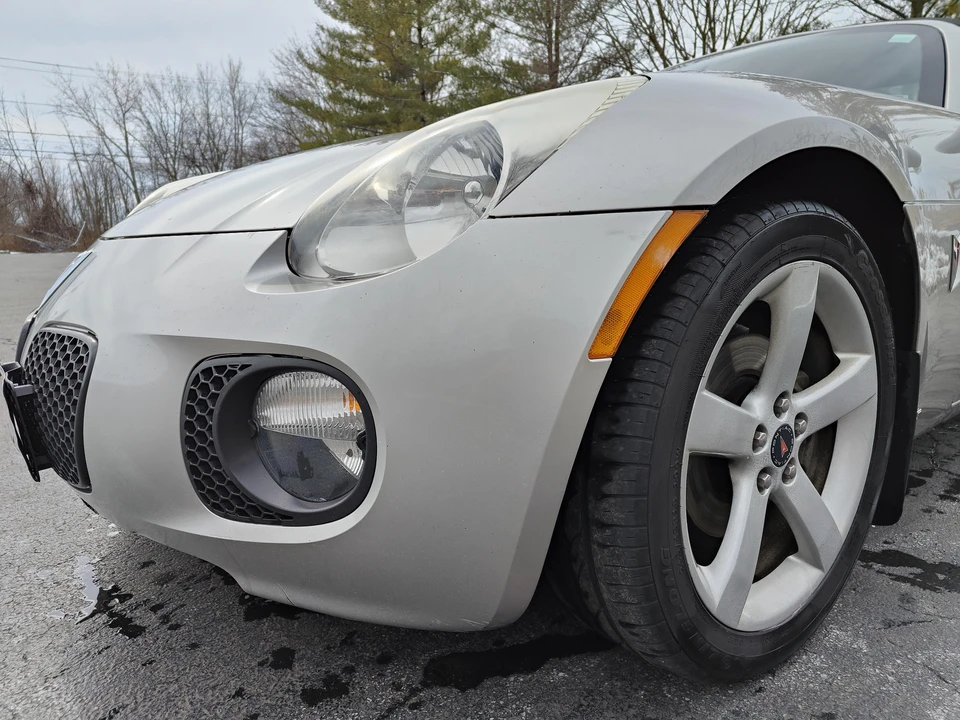 2007 Pontiac Solstice GXP - Image 24 of 31