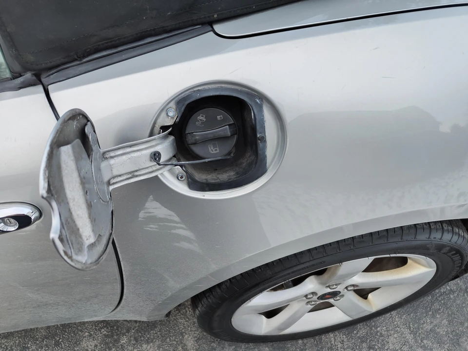 2007 Pontiac Solstice GXP - Image 27 of 31