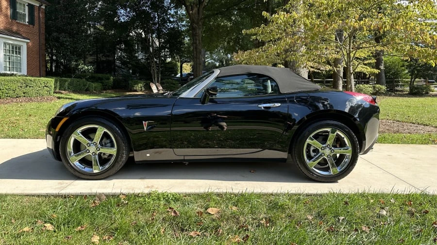 2007 Pontiac Solstice GXP - Image 6 of 31