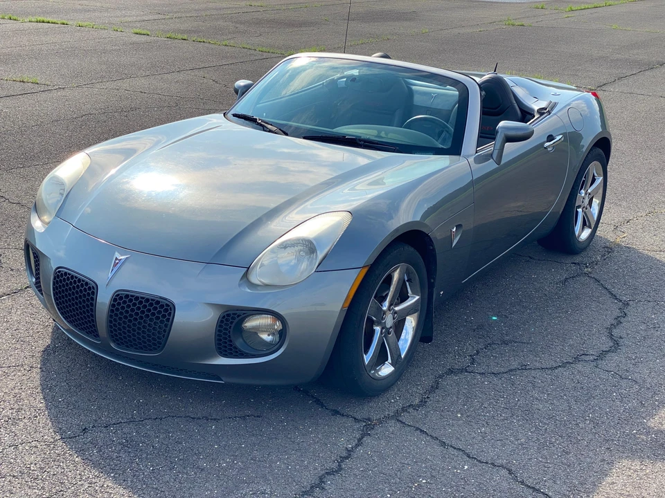2007 Pontiac Solstice GXP - Image 8 of 31