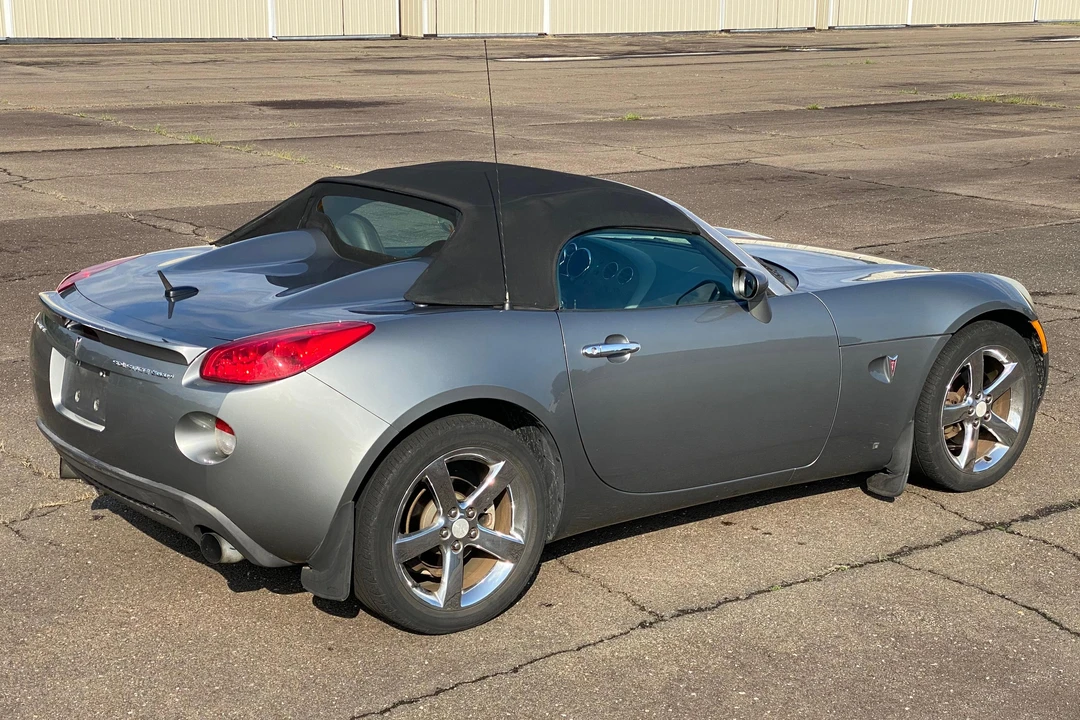 2007 Pontiac Solstice GXP - Image 4 of 31