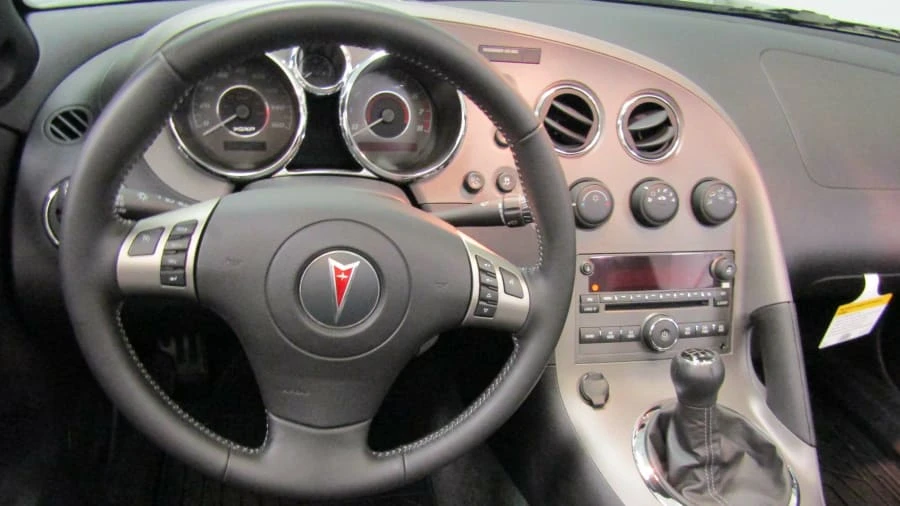 2007 Pontiac Solstice GXP - Image 8 of 31