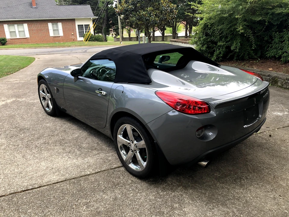 2007 Pontiac Solstice GXP - Image 18 of 31