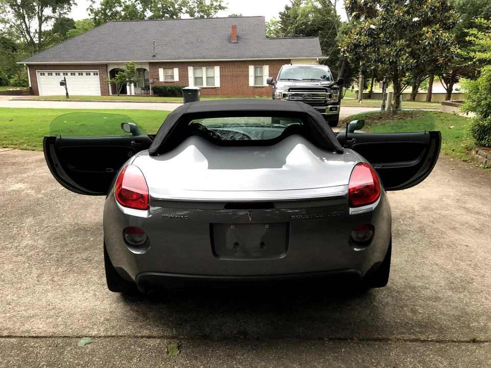 2007 Pontiac Solstice GXP - Image 25 of 31