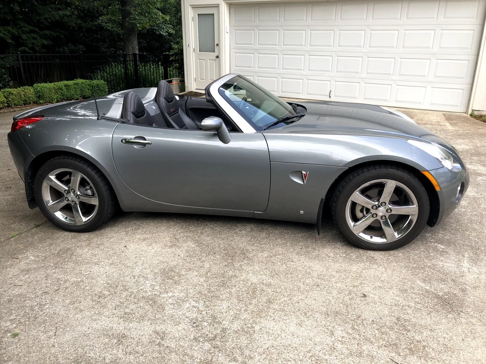 2007 Pontiac Solstice GXP - Image 13 of 31