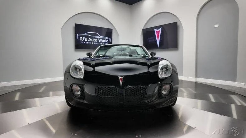 2007 Pontiac Solstice GXP - Image 10 of 21