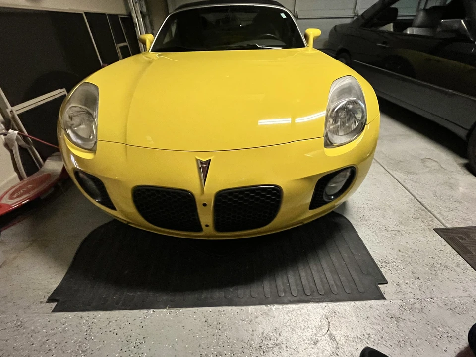 2007 Pontiac Solstice GXP - Image 22 of 31