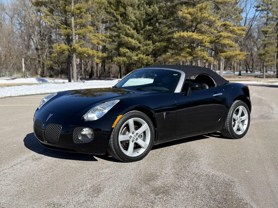 2007 Pontiac Solstice GXP - Image 21 of 31