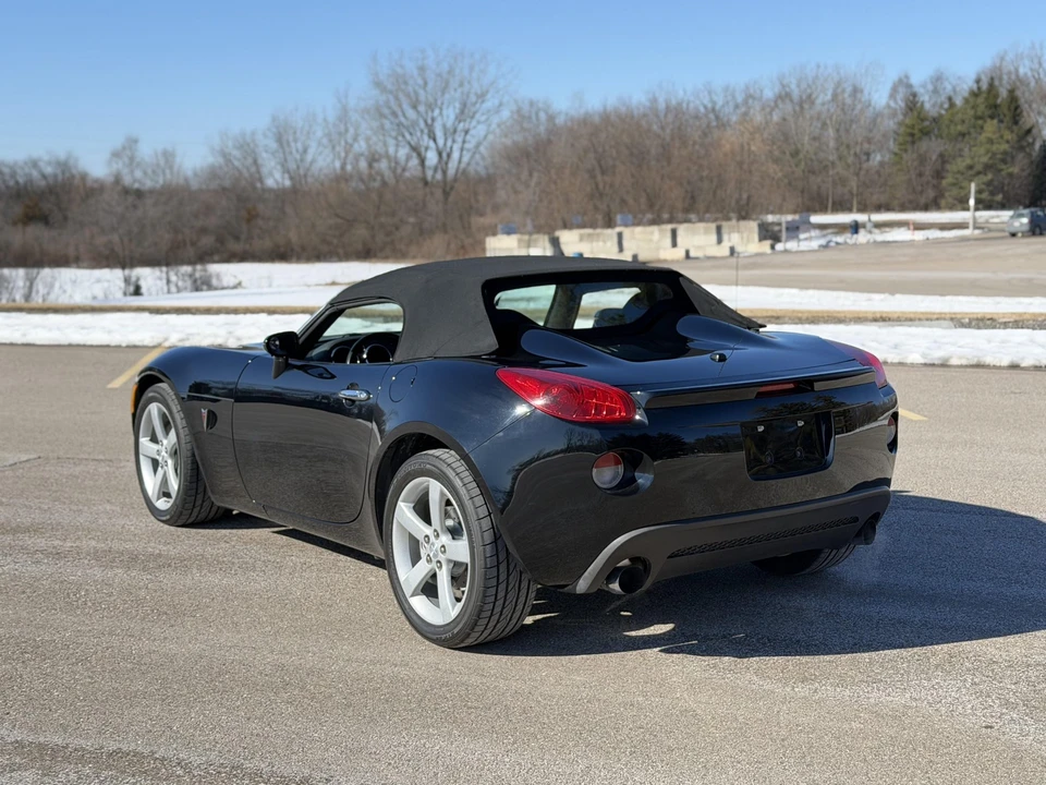 2007 Pontiac Solstice GXP - Image 23 of 31