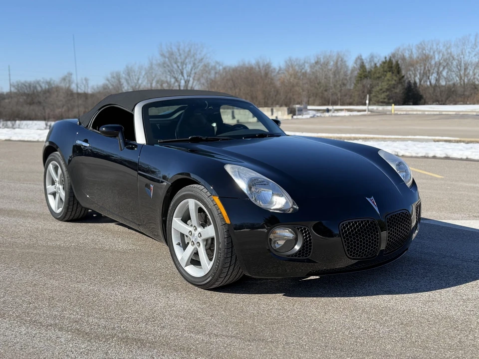 2007 Pontiac Solstice GXP - Image 28 of 31