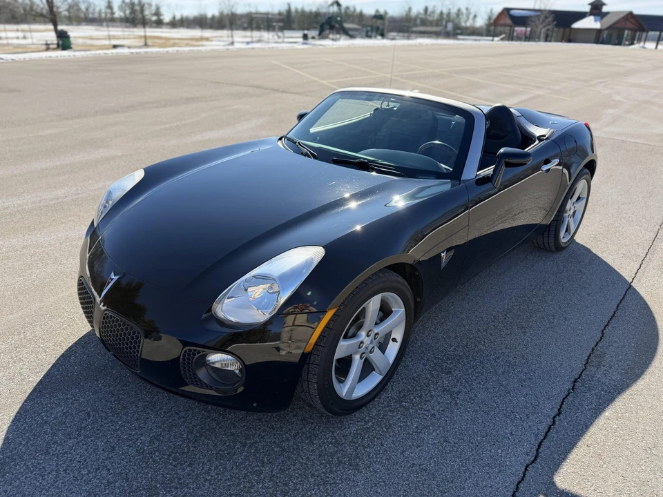 2007 Pontiac Solstice GXP - Image 8 of 31