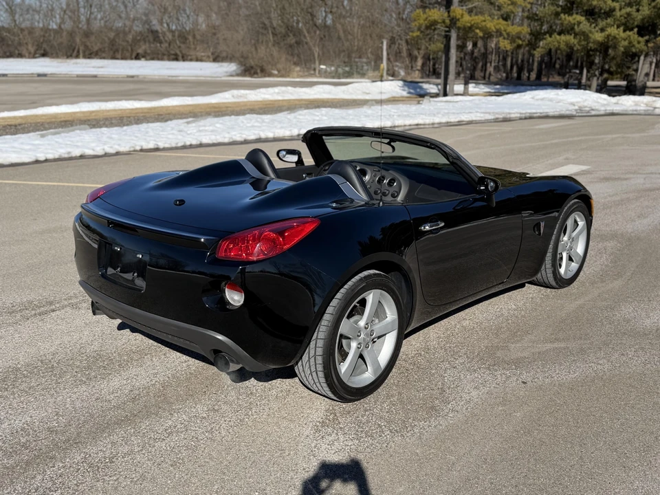 2007 Pontiac Solstice GXP - Image 15 of 31
