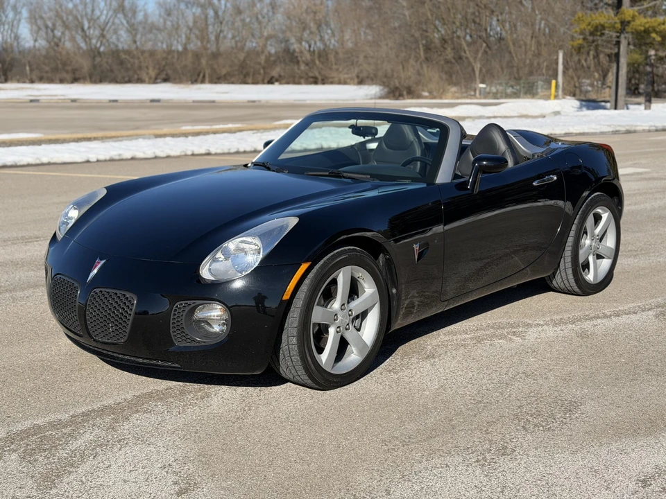 2007 Pontiac Solstice GXP - Image 9 of 31