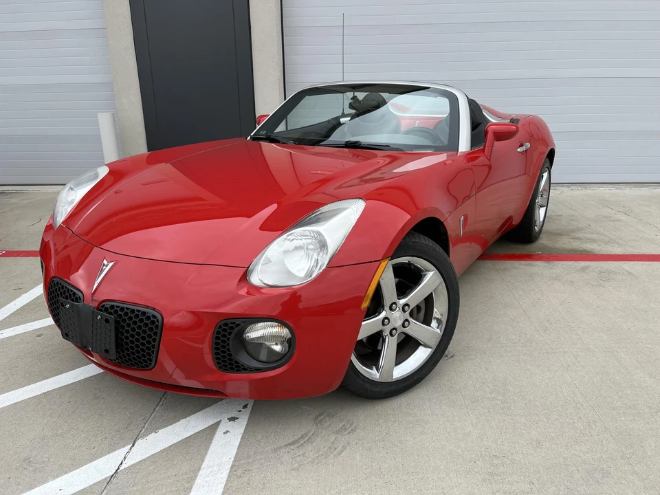 2007 Pontiac Solstice GXP - Image 13 of 31