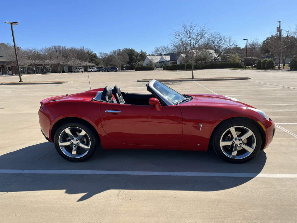 2007 Pontiac Solstice GXP - Image 20 of 31