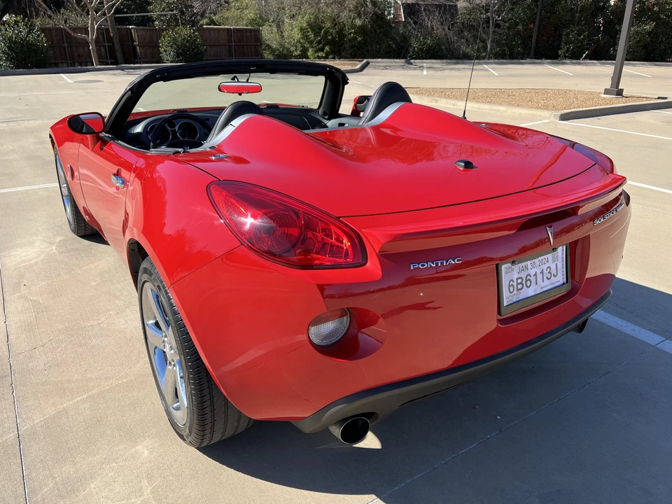 2007 Pontiac Solstice GXP - Image 16 of 31