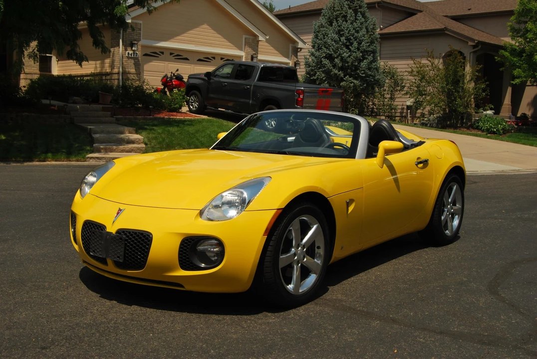 2007 Pontiac Solstice GXP - Image 3 of 31