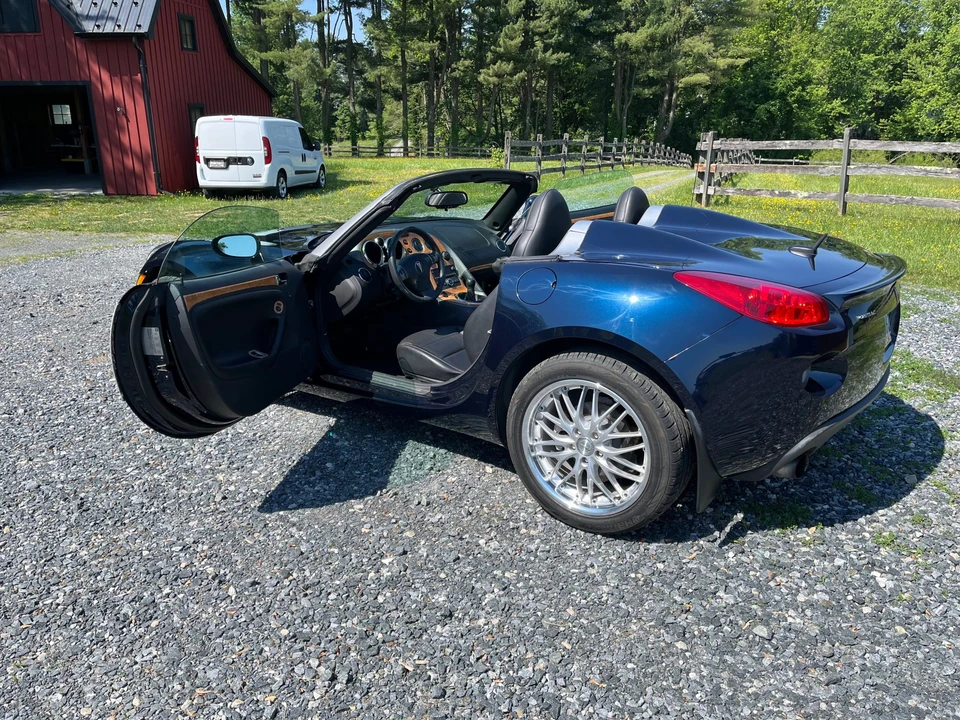 2007 Pontiac Solstice GXP - Image 30 of 31