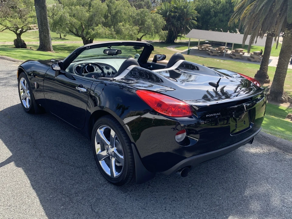 2007 Pontiac Solstice GXP - Image 4 of 31