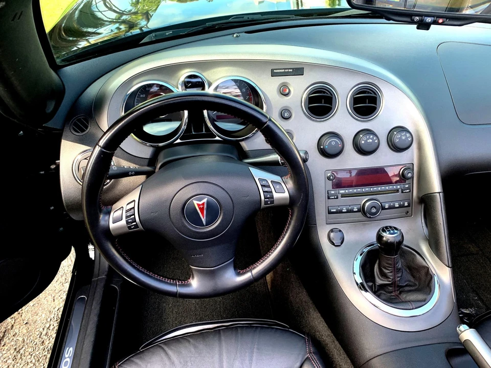 2007 Pontiac Solstice GXP - Image 23 of 31