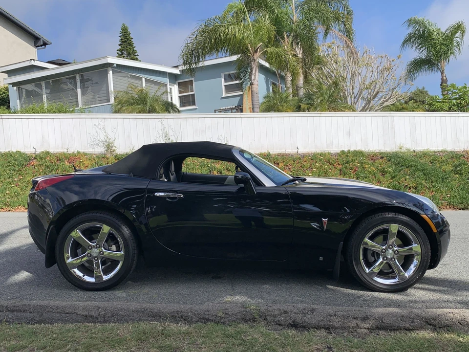 2007 Pontiac Solstice GXP - Image 18 of 31