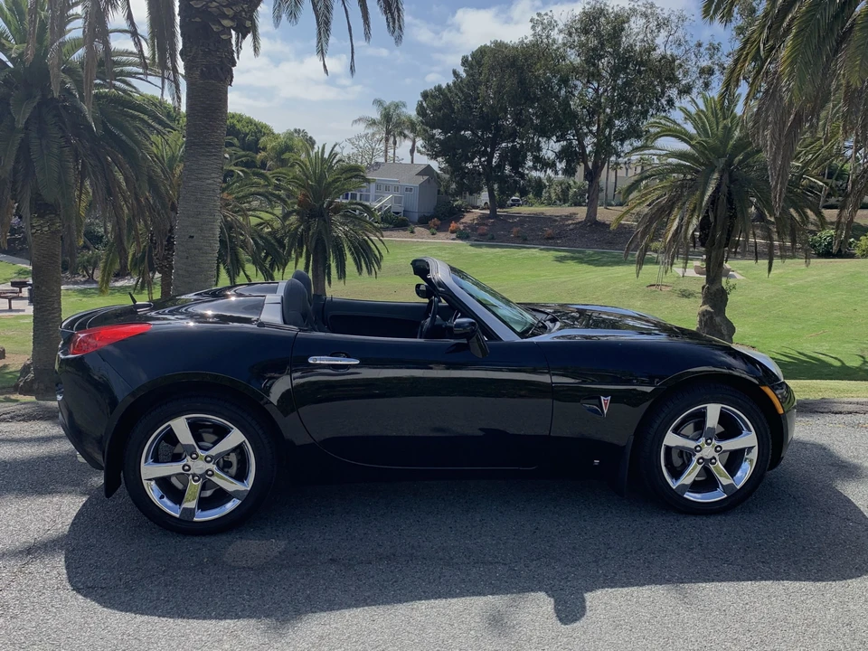 2007 Pontiac Solstice GXP - Image 9 of 31