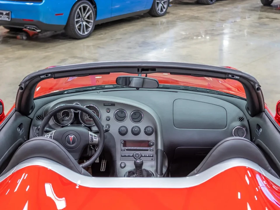 2007 Pontiac Solstice GXP - Image 26 of 31