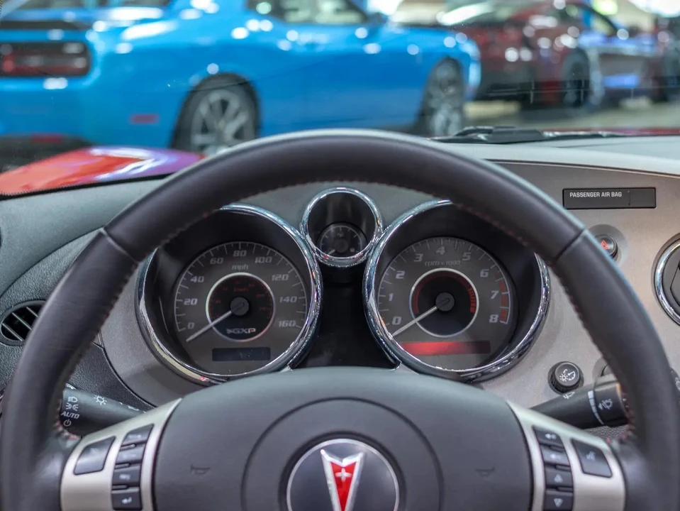 2007 Pontiac Solstice GXP - Image 28 of 31