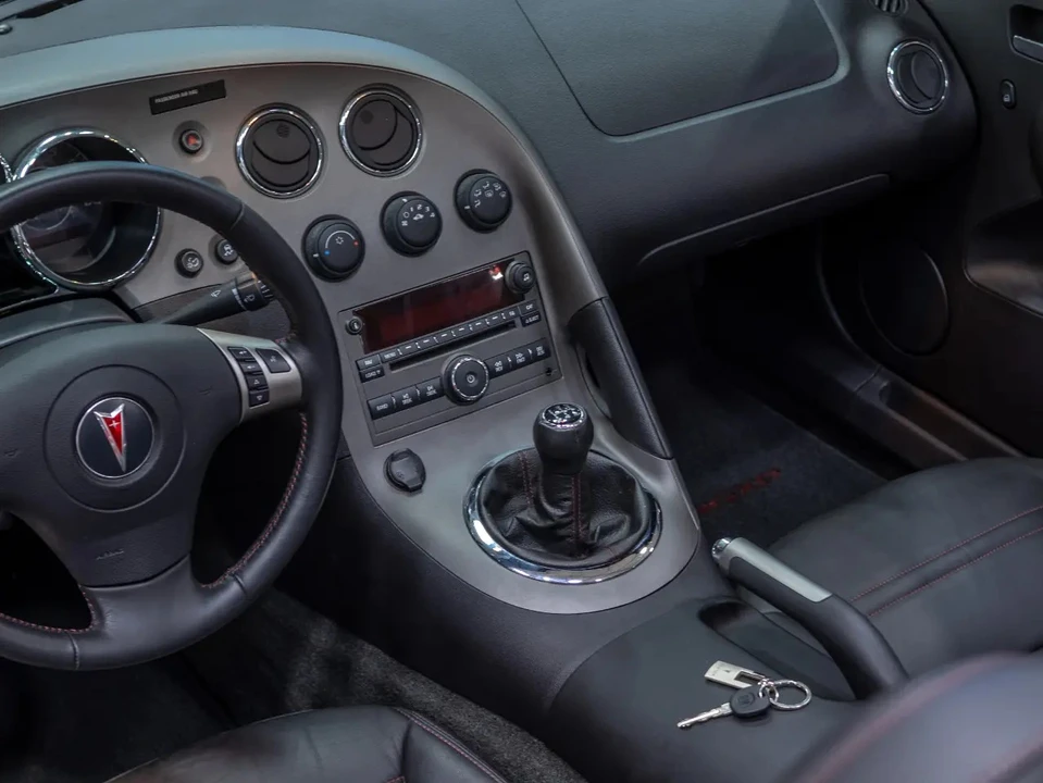 2007 Pontiac Solstice GXP - Image 27 of 31