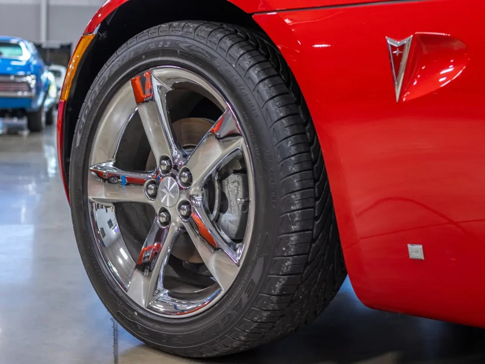 2007 Pontiac Solstice GXP - Image 20 of 31