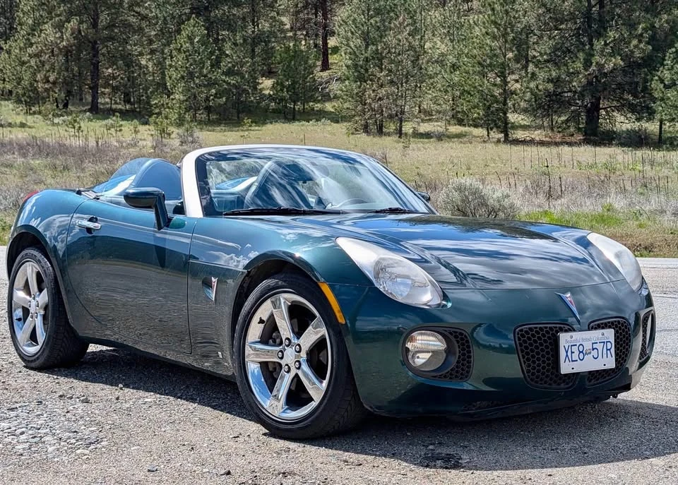 2007 Pontiac Solstice GXP - Image 3 of 4