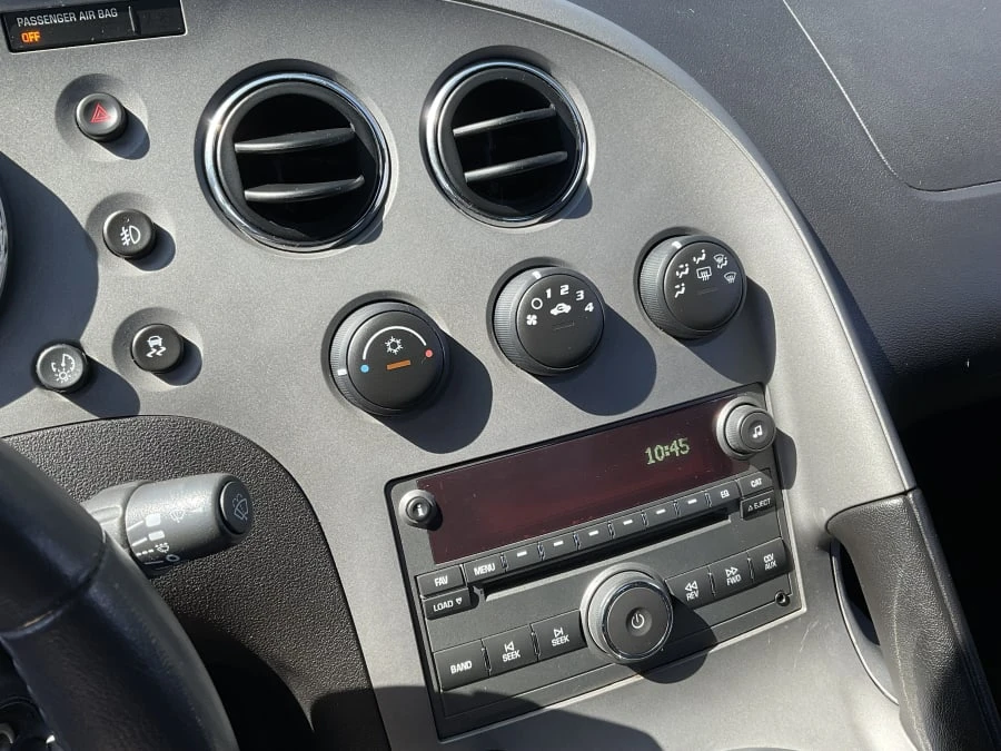 2007 Pontiac Solstice GXP - Image 10 of 13