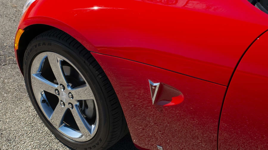 2007 Pontiac Solstice GXP - Image 8 of 12
