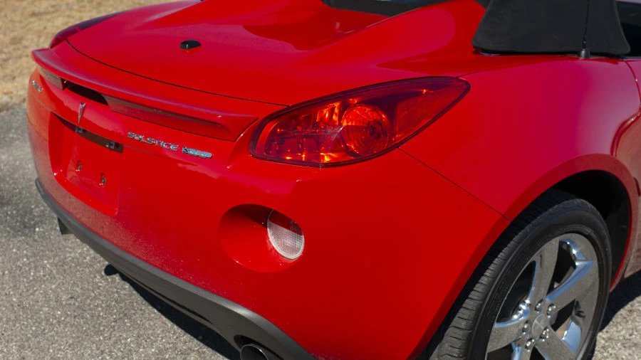 2007 Pontiac Solstice GXP - Image 10 of 12