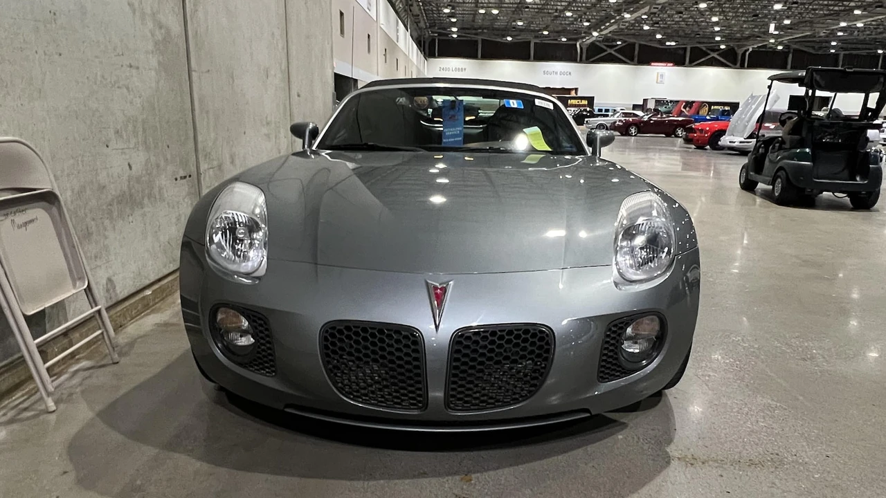 2007 Pontiac Solstice GXP - Image 5 of 6