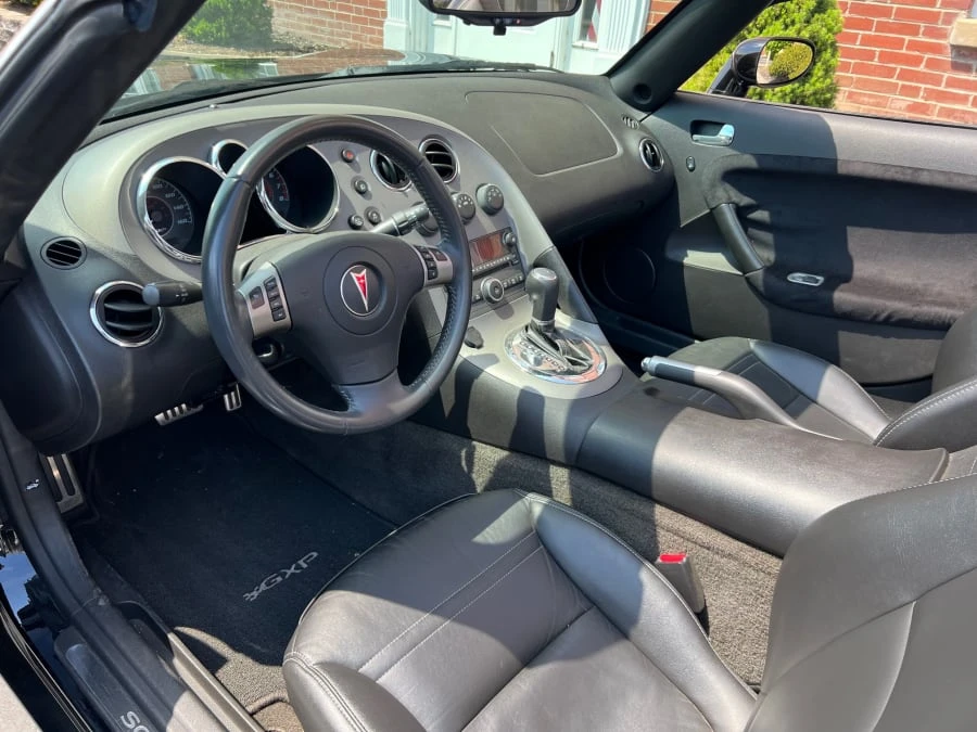2007 Pontiac Solstice GXP - Image 10 of 14