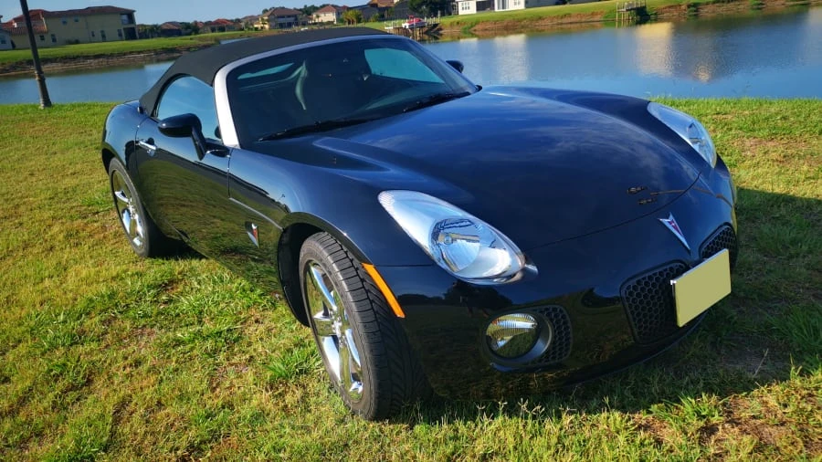 2007 Pontiac Solstice GXP - Image 2 of 9