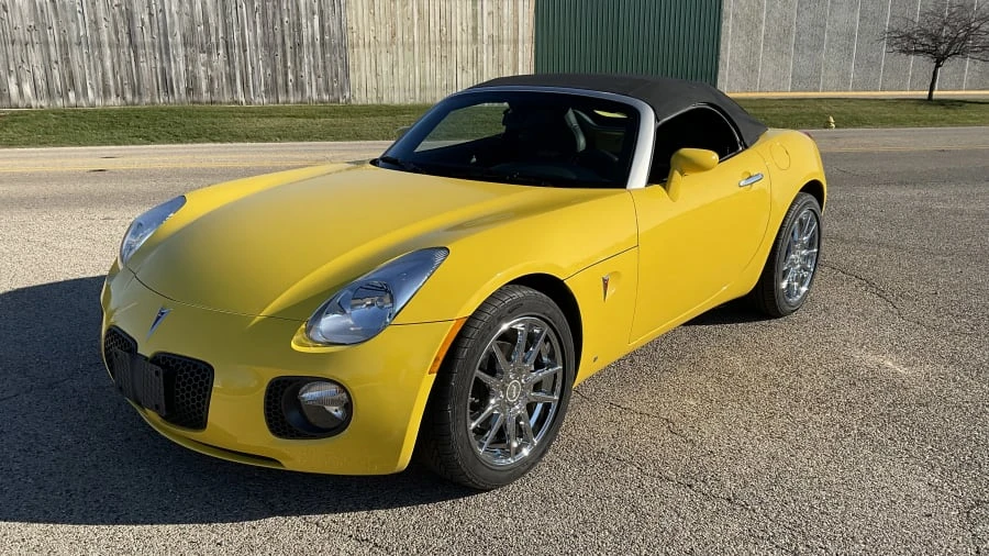 2007 Pontiac Solstice GXP - Image 4 of 13