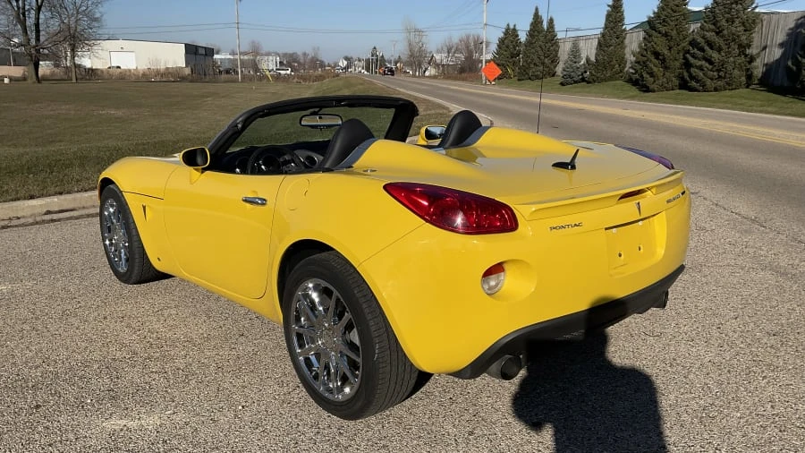 2007 Pontiac Solstice GXP - Image 3 of 13